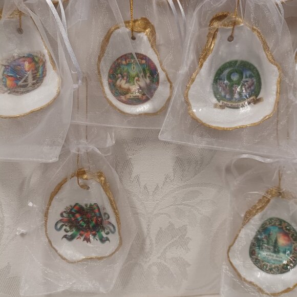Glorious Gold #2 12 Days of Christmas Oyster Shell Ornaments + 2 Bonus Ornaments - Picture 4 of 16